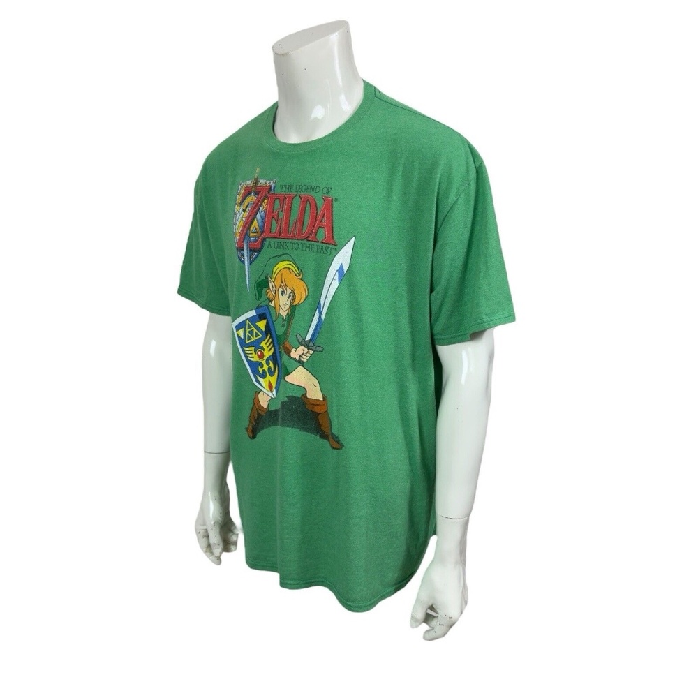 The Legend of Zelda A Link to the Past Men’s 2XL Green Graphic Crew-Neck T-Shirt